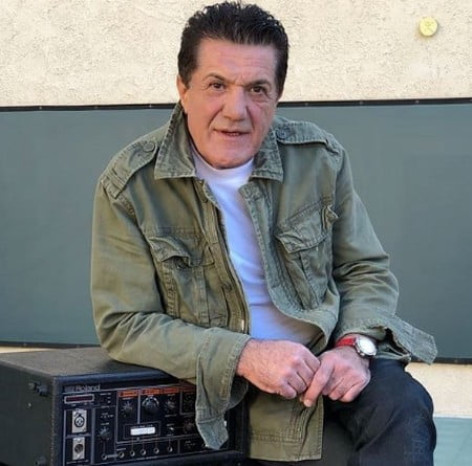 دانلود آهنگ دوست دارم میدونی تا وقتی مهربونی همراه با متن