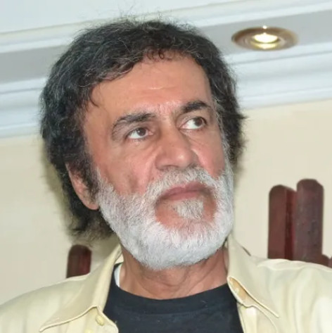 دانلود آهنگ گل های گل خونه ای حبیب همراه با متن