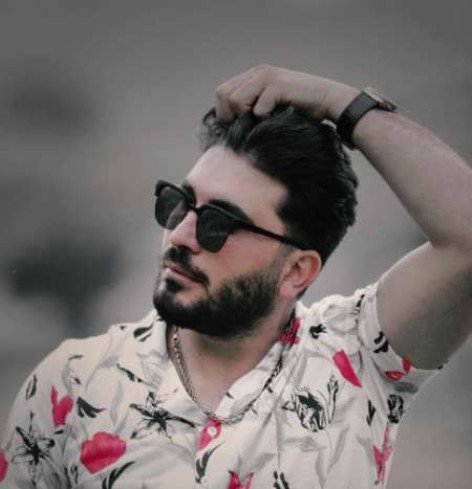 دانلود آهنگ همه دونن منه مال همراه با متن