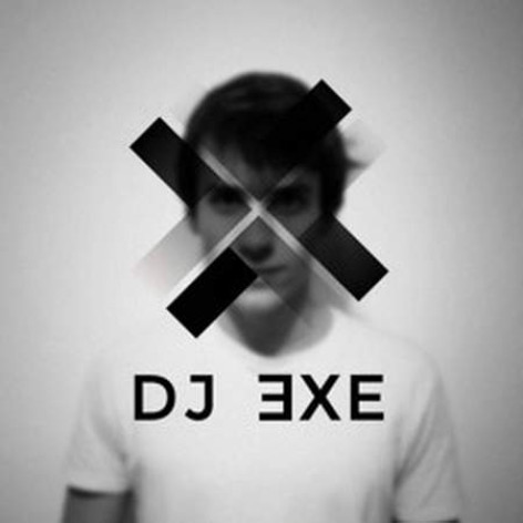 دانلود آهنگ فانک MONTAGEM BEAT ABSURDO از DJ EXE همراه با متن