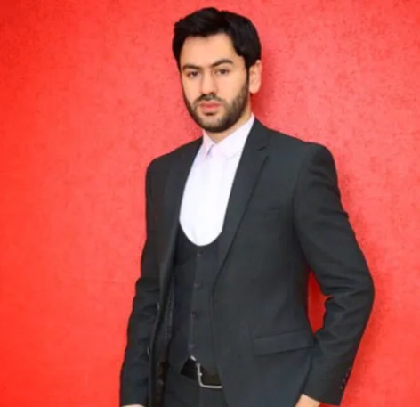 دانلود آهنگ تکی سن خوشبخت اولاسان یاریم اوزیر مهدی زاده همراه با متن