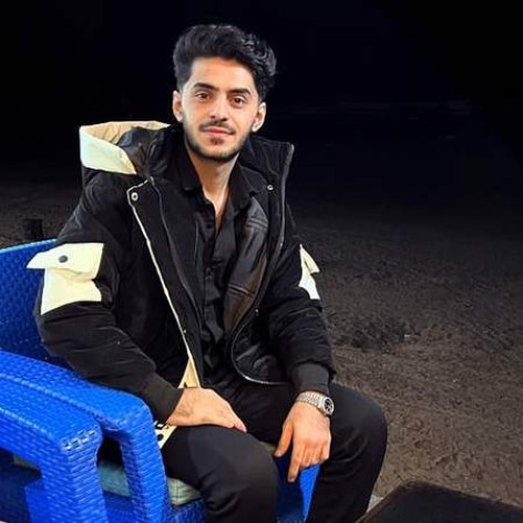 دانلود آهنگ همه میگن چرا شعرات همش از غصه و درده همراه با متن