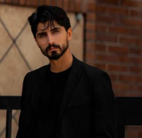 دانلود آهنگ من ددیم ساری سن ددین یوخ همراه با متن