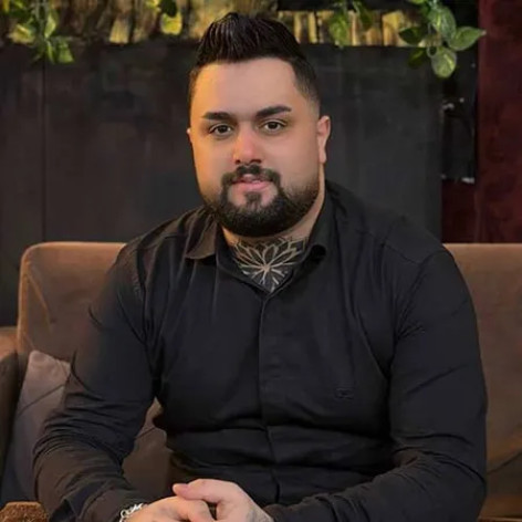 دانلود آهنگ تو هستی می دل قرار تا ابد درمه ته کنار از بهنام حسن زاده همراه با متن