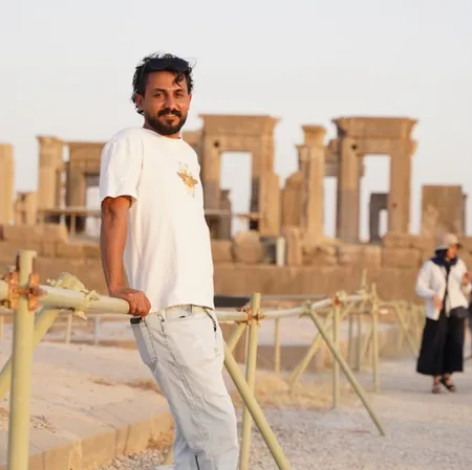 دانلود آهنگ حسین فرصت بی رحم همراه با متن