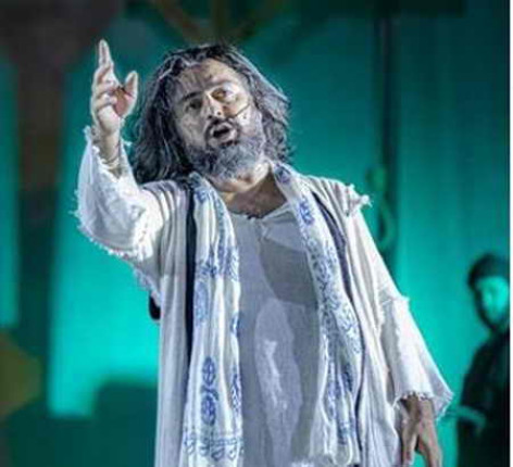 دانلود آهنگ همای کدخدایی که گمان کرده خدای ده ماست همراه با متن