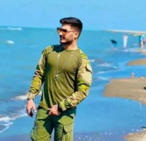 دانلود آهنگ دلم گیره وی آسمان همراه با متن